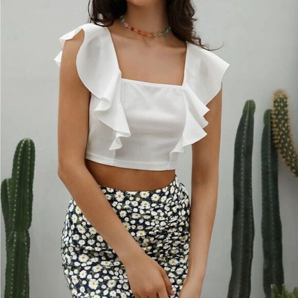 Crop Top and Daisy Skirt Set NWOT - Picture 4 of 6